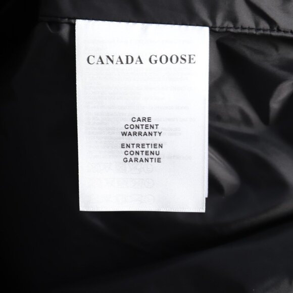 Canada Goose Navy Blue Puffer Vest Unisex - Picture 8 of 9